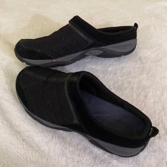 Easy Spirit Shoes Easy Spirit Clogsslip Ons Poshmark